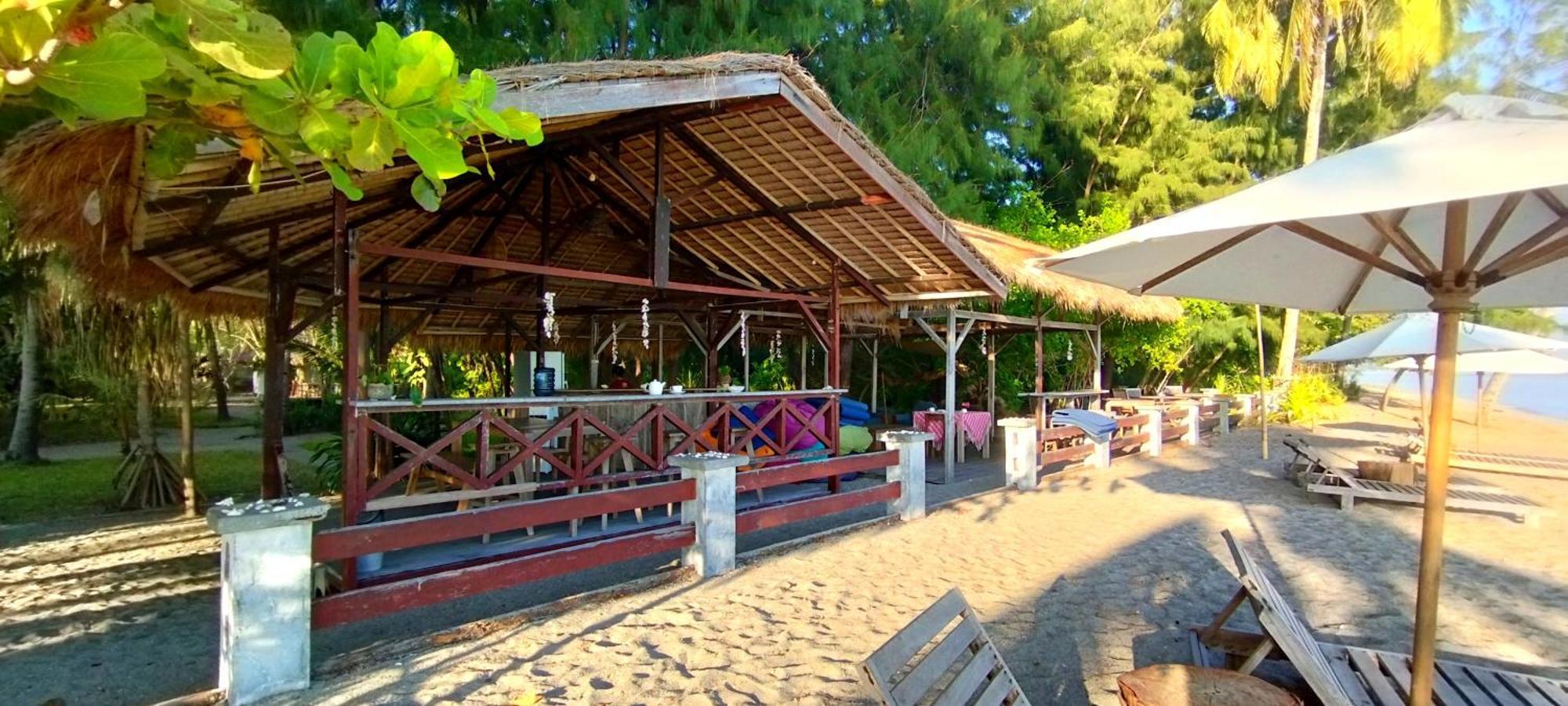 Amrita Maumere Resort Esterno foto
