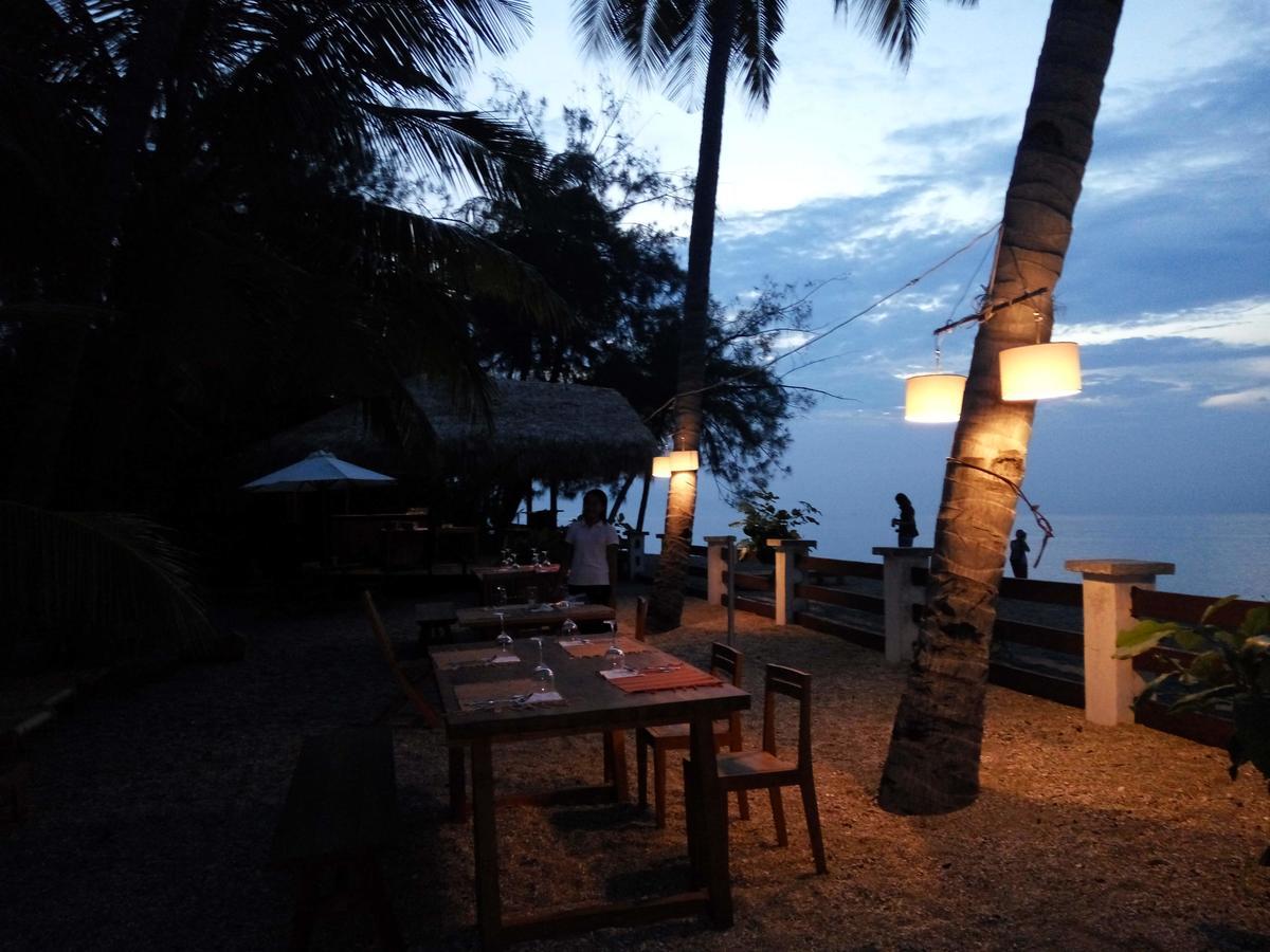 Amrita Maumere Resort Esterno foto