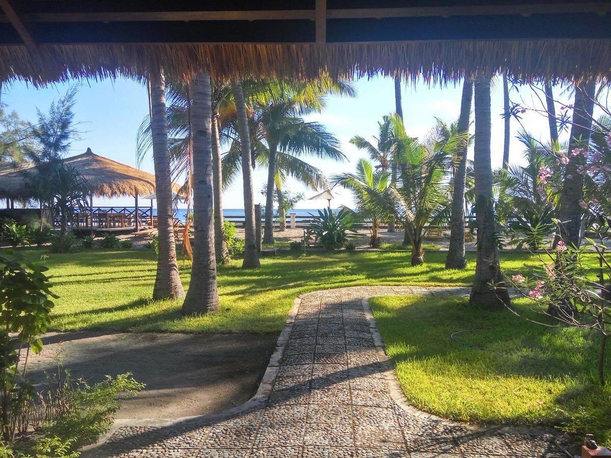 Amrita Maumere Resort Esterno foto