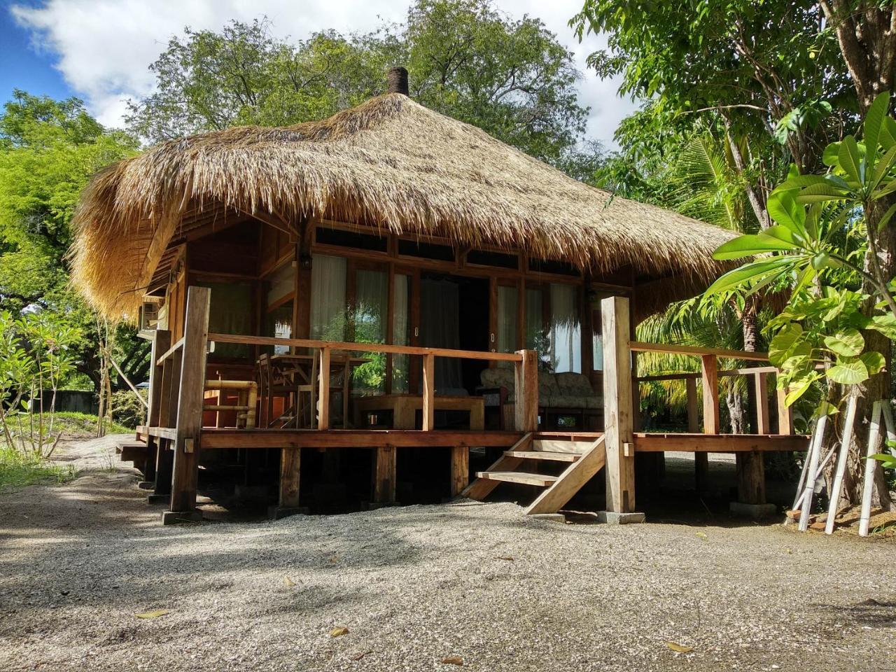 Amrita Maumere Resort Esterno foto