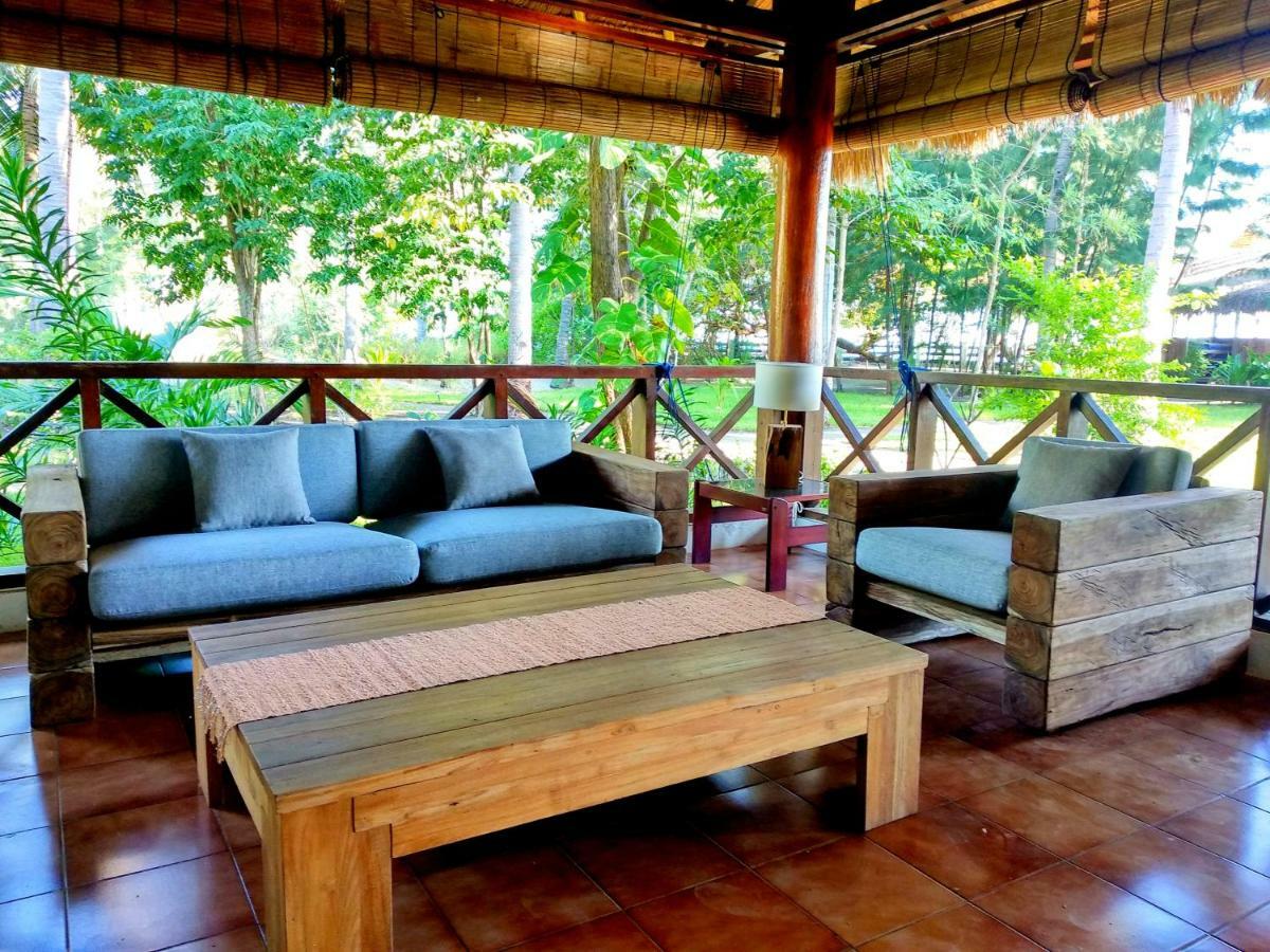 Amrita Maumere Resort Esterno foto